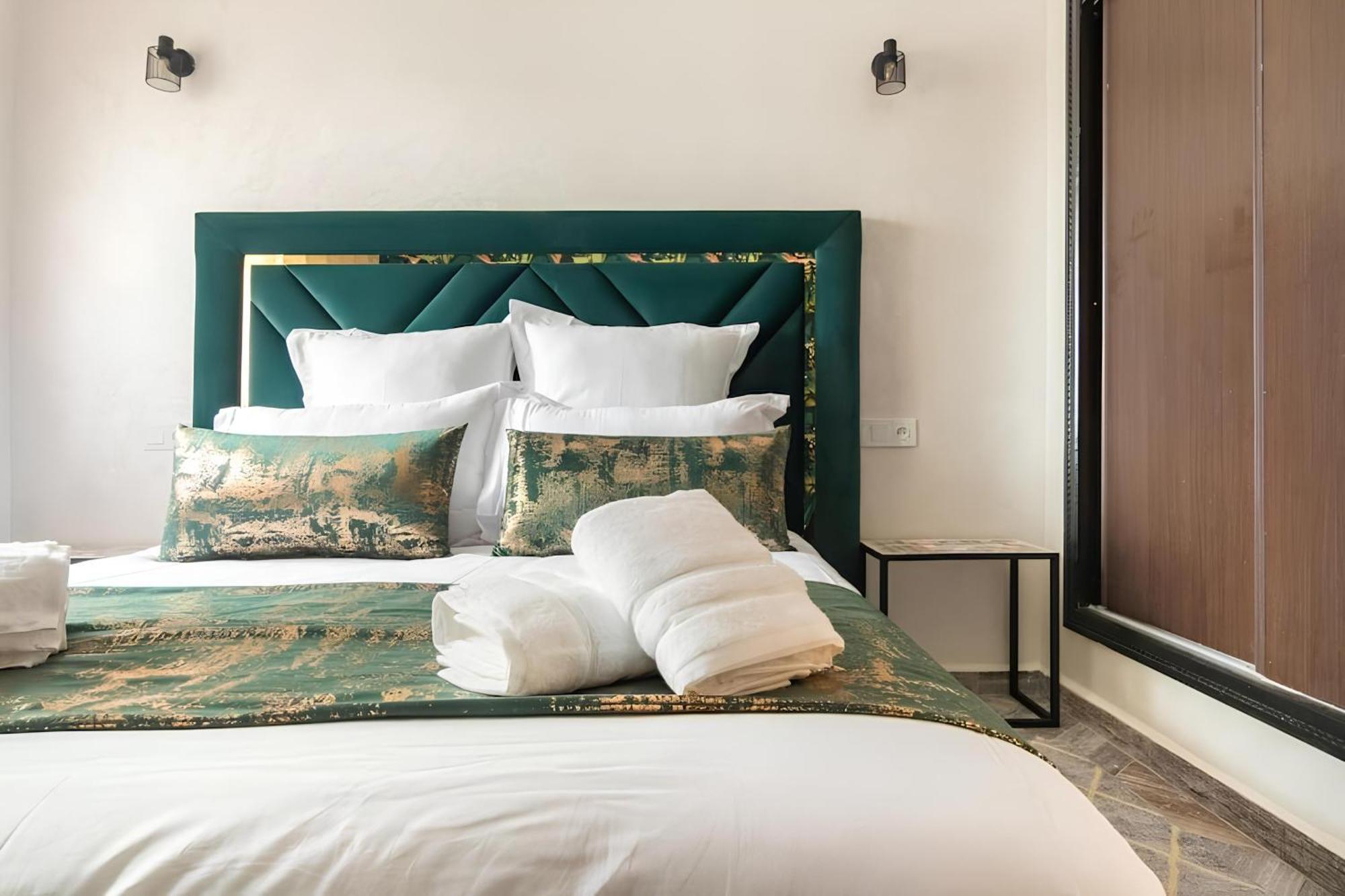 C-Appartement De Luxe Plein Centre De Gueliz Avec Piscine Parking Wifi Netflix Marrakesh Extérieur photo
