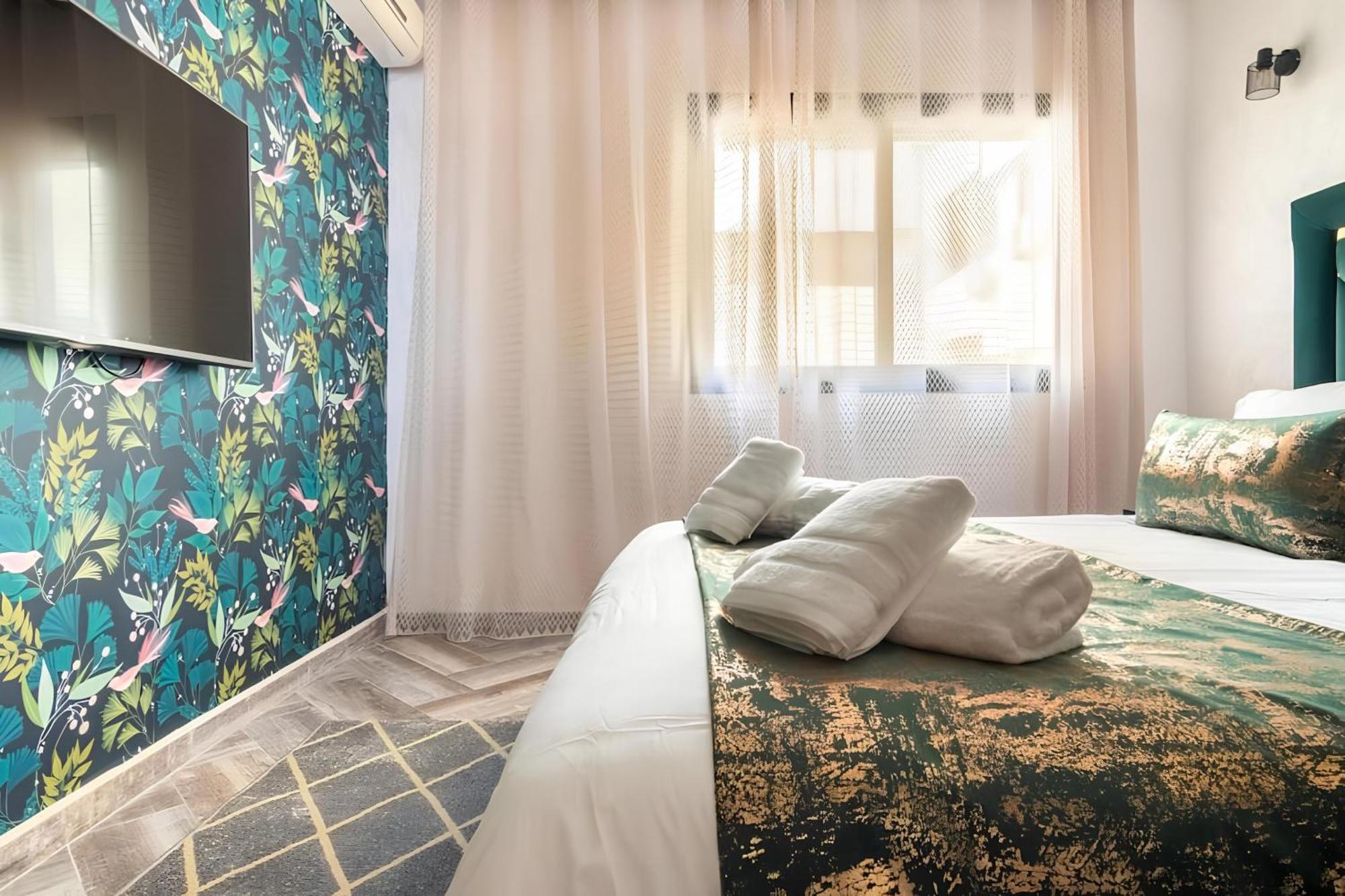 C-Appartement De Luxe Plein Centre De Gueliz Avec Piscine Parking Wifi Netflix Marrakesh Extérieur photo
