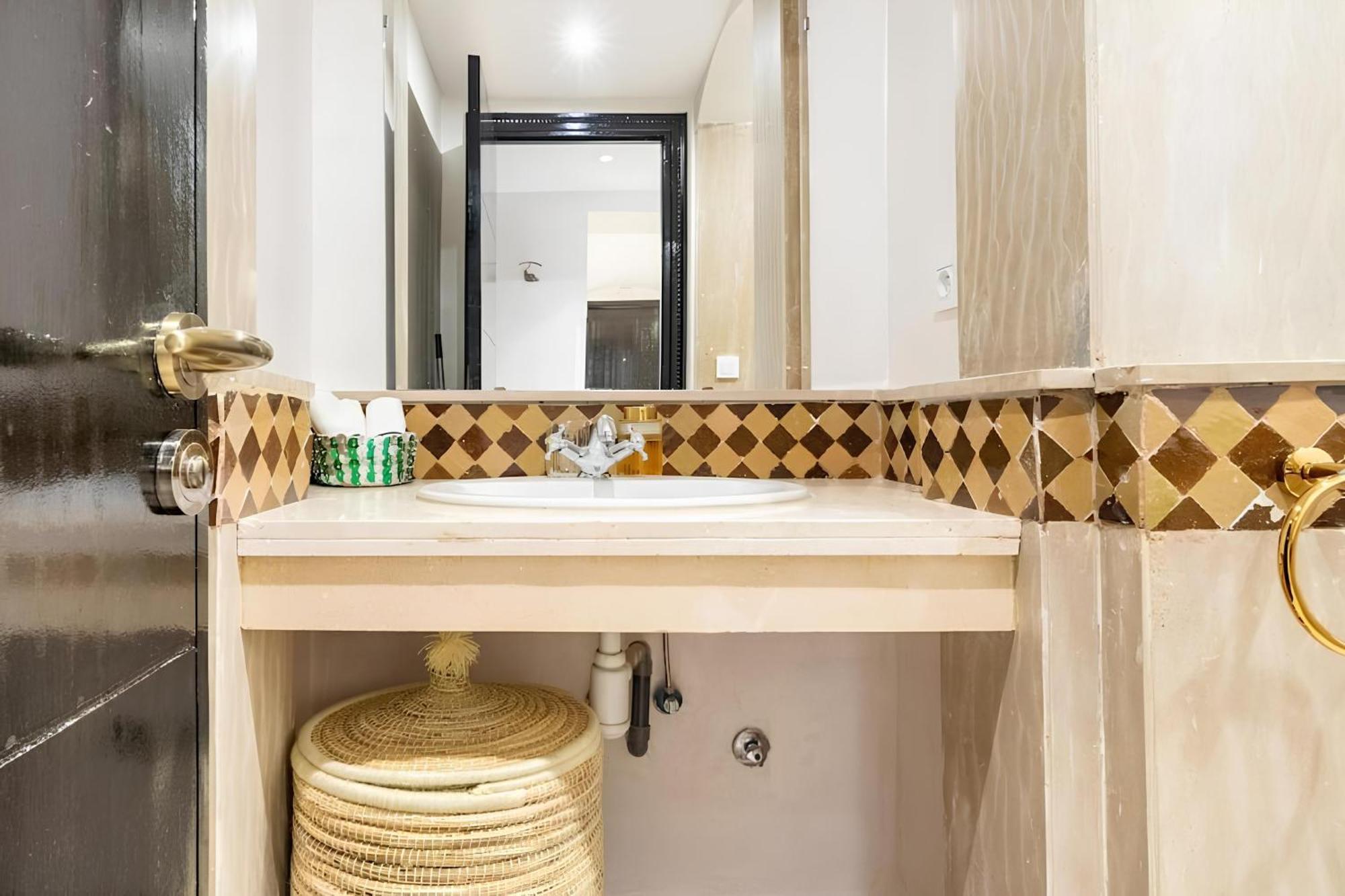 C-Appartement De Luxe Plein Centre De Gueliz Avec Piscine Parking Wifi Netflix Marrakesh Extérieur photo
